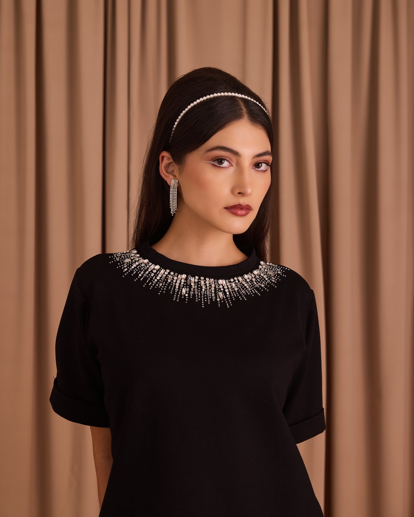 Monile Embroidered T-shirt